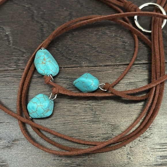 By The Bay NY Tassel Lariat necklace,suede like  cord w/3 faux turquoise stones - Picture 2 of 7